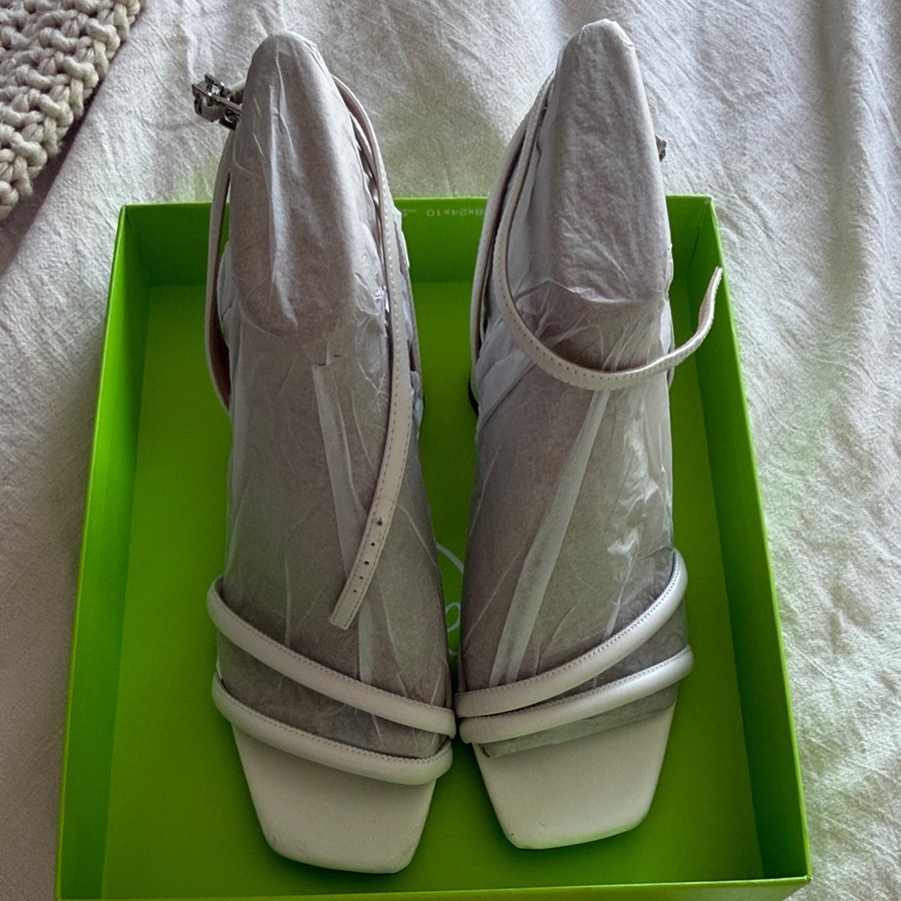 Sam Edelman Kia Heels